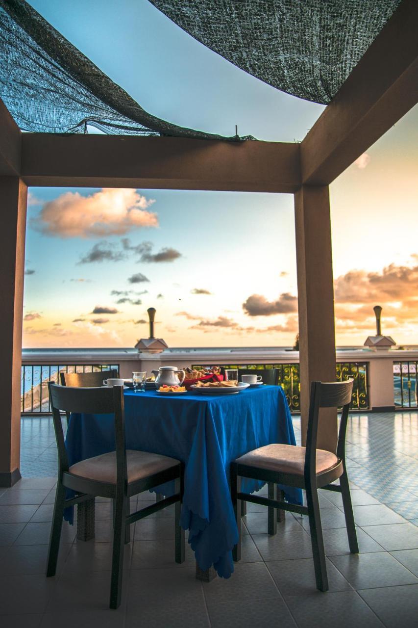 Abuharee Grand Hotel Addu City Exterior photo